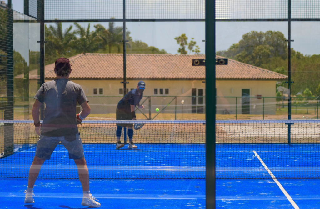 Padel - Tennis / Multi beach - colo à Lacanau Océan Camp - UCPA